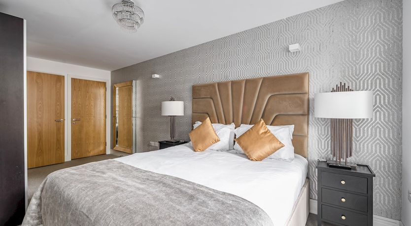 Photo of Primrose Muse