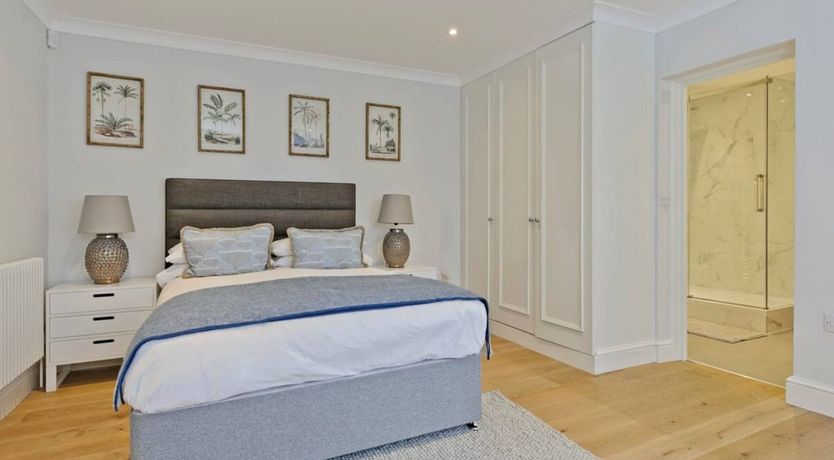 Photo of West London Wonder