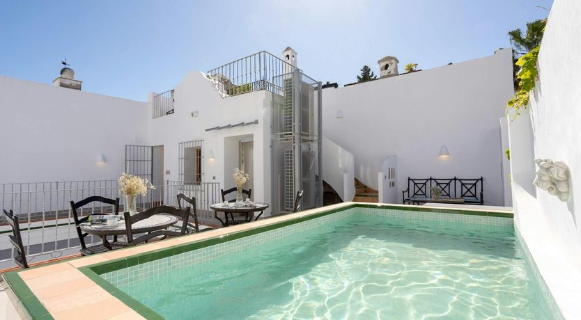 Photo of The Sevillian Gem