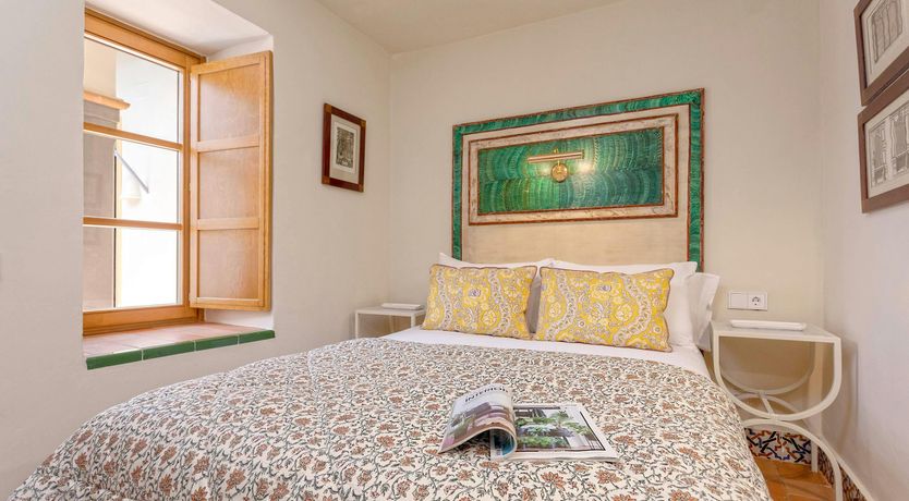 Photo of The Sevillian Gem