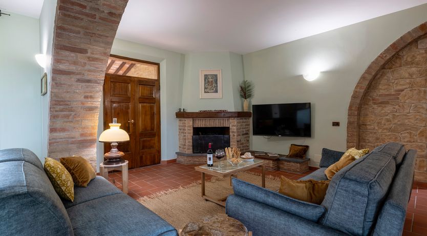 Photo of Sunlit Tuscan Retreat