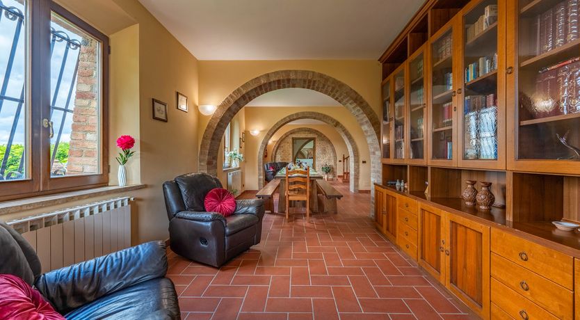 Photo of Sunlit Tuscan Retreat