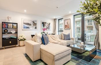 The Docklands Den Holiday Home