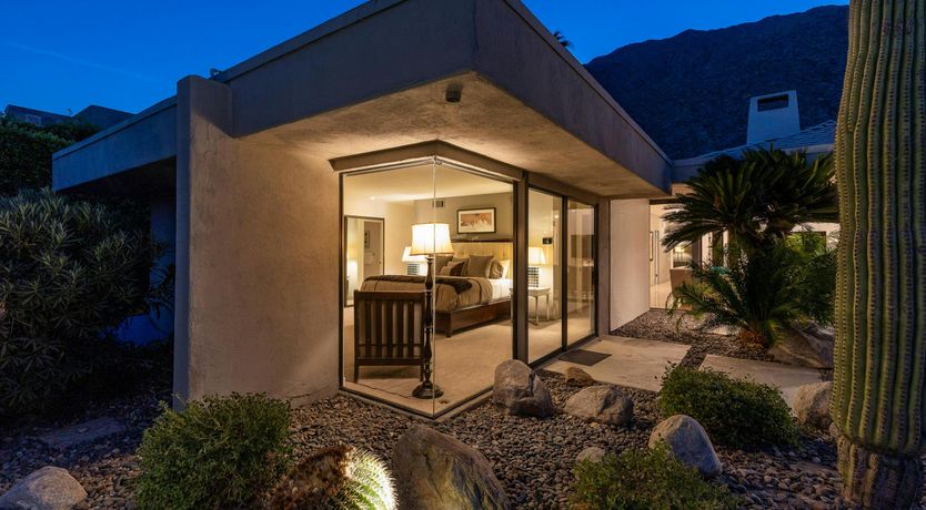 Photo of Palm Springs Gem