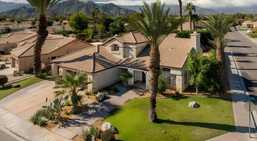 Photo of La Quinta Sun