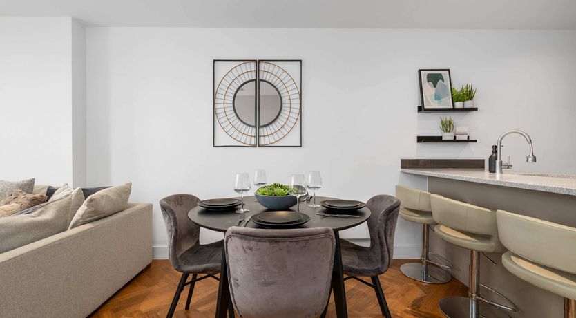 Photo of Manchester Outlook