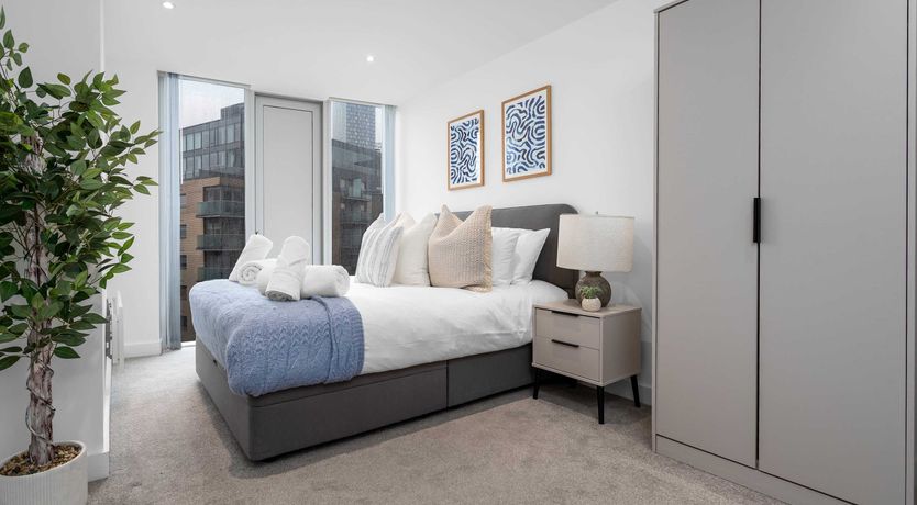 Photo of Manchester Outlook