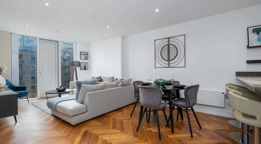 Photo of Manchester Outlook