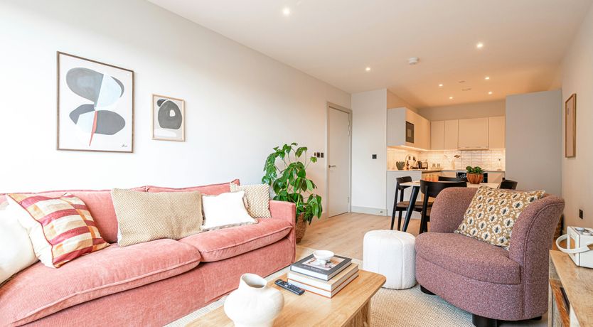 Photo of Gateway to Colindale