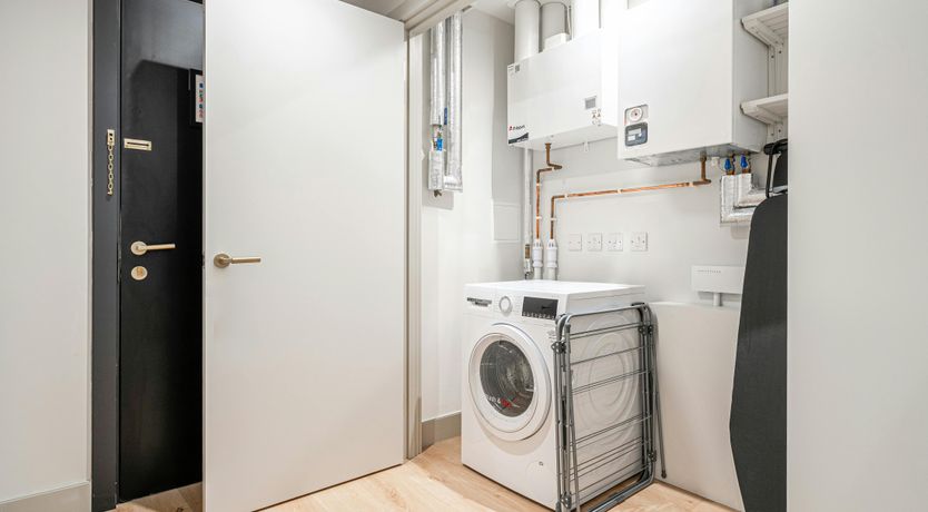 Photo of Gateway to Colindale