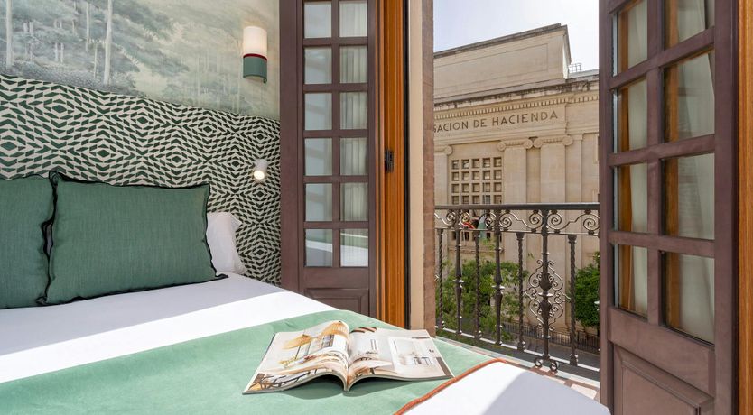 Photo of Granada's Echo