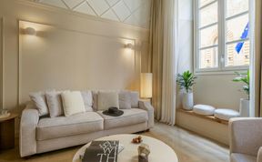 Photo of Florentine Getaway