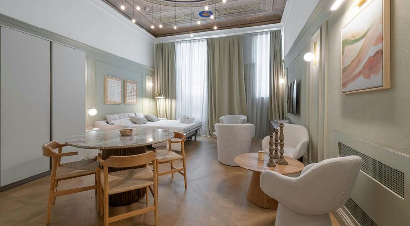 Photo of Florentine Getaway