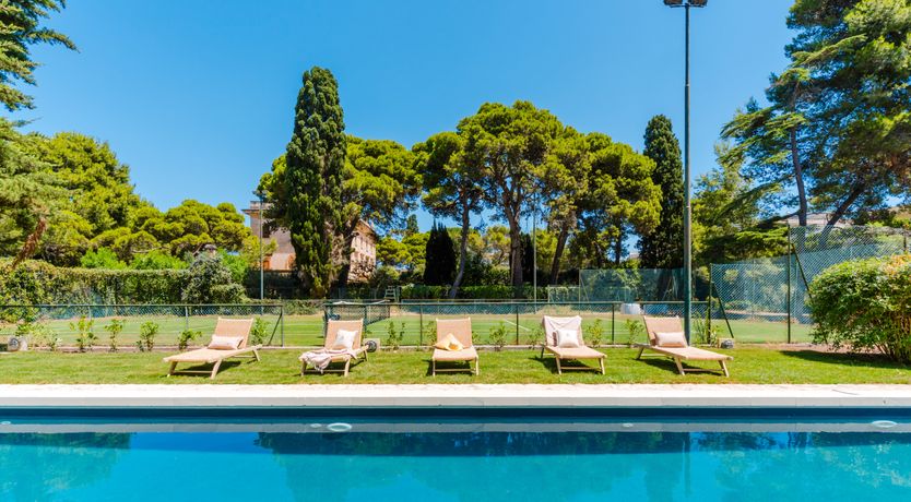 Photo of Gold & Azure