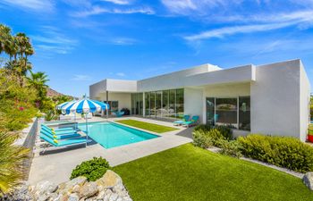 Hours of Gold Holiday Home