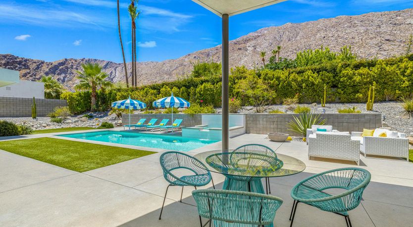 Photo of Hours of Gold