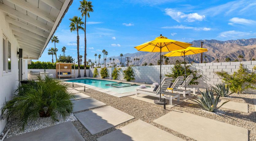 Photo of Vivid Desert