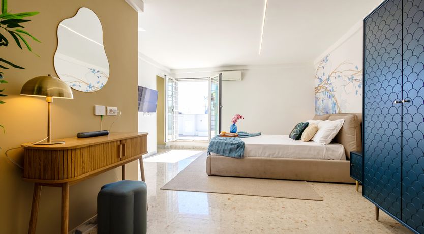 Photo of Painted View