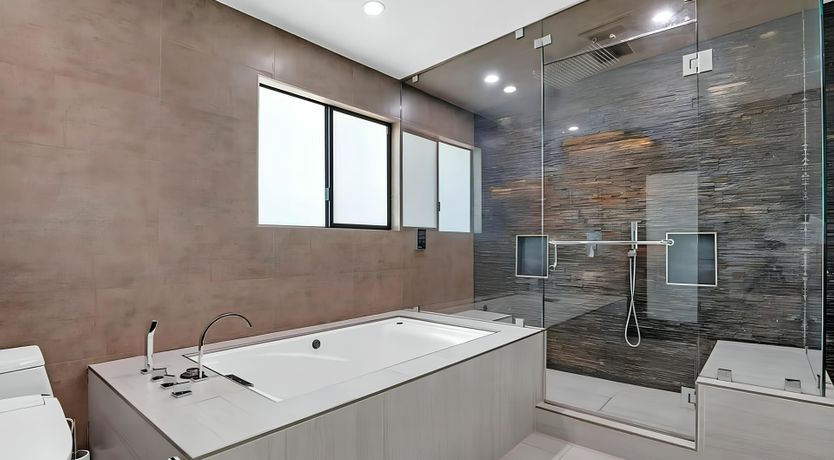 Photo of Sleek Stardust