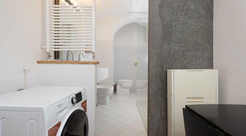 Photo of Florentine Fine