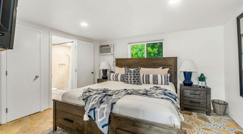 Photo of Golden Valley Oasis