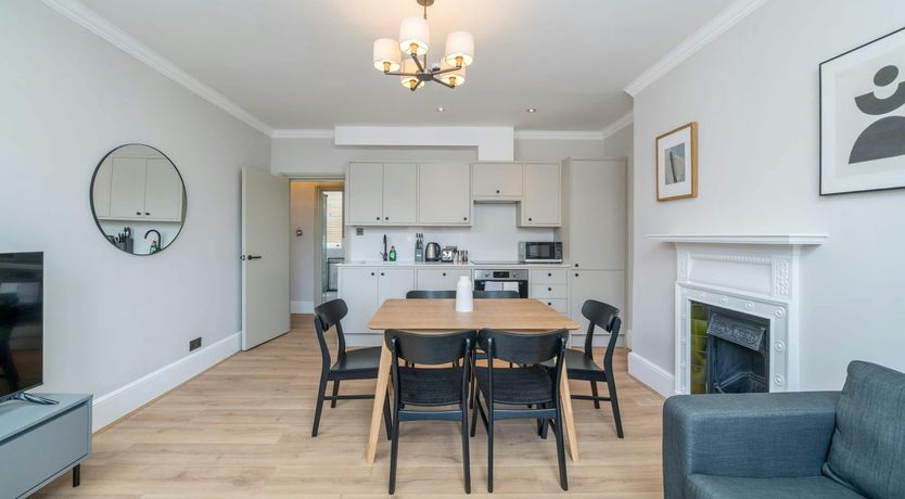 Photo of Ivory & Dusk