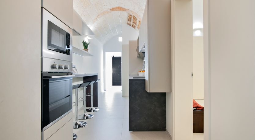 Photo of Elegant Sun