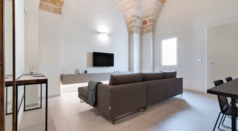 Photo of Elegant Sun