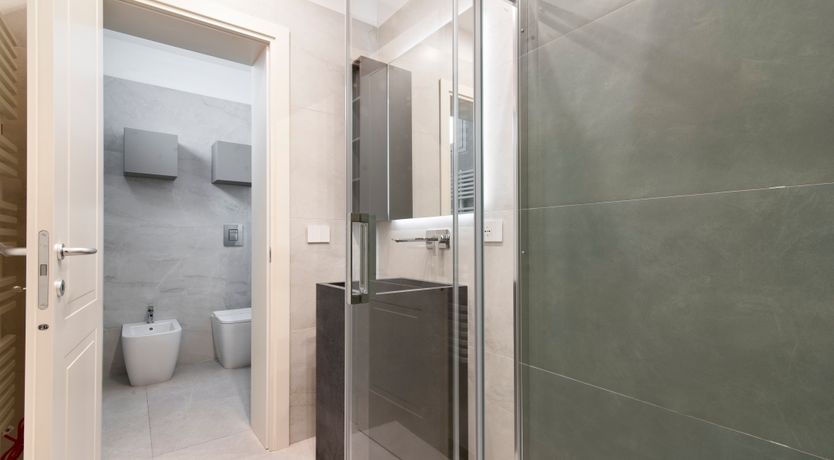 Photo of Elegant Sun