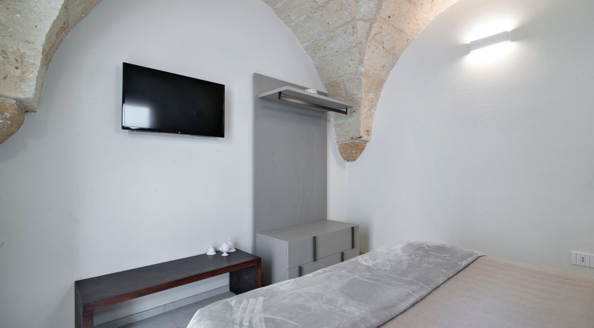 Photo of Elegant Sun