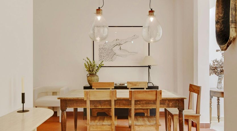 Photo of Paris Shadow