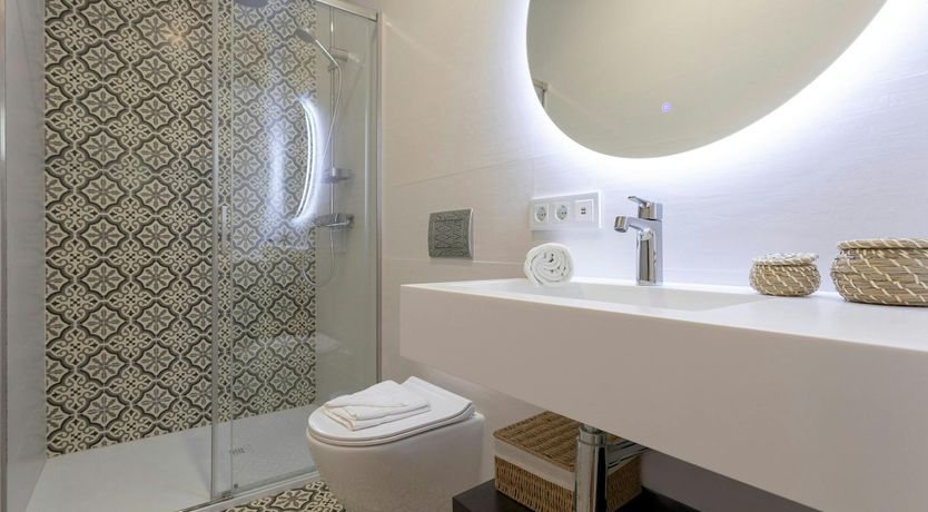 Photo of Seville Treasure