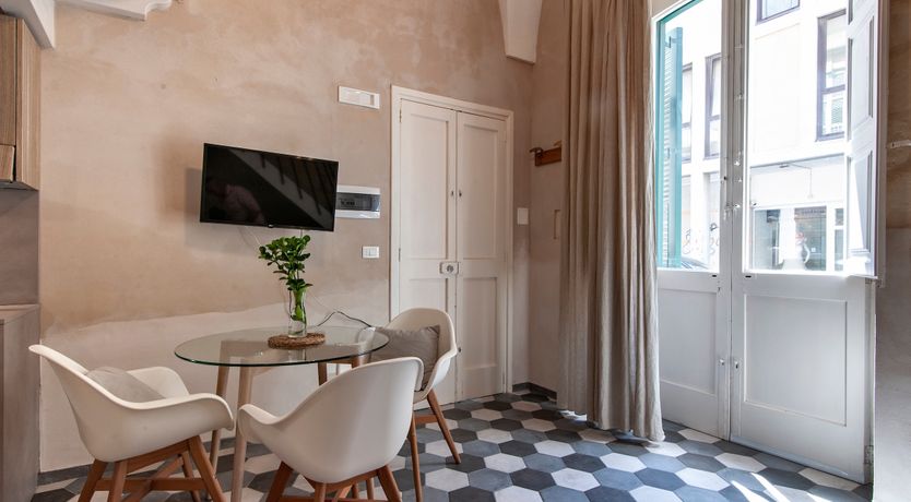 Photo of Vaulted Sun