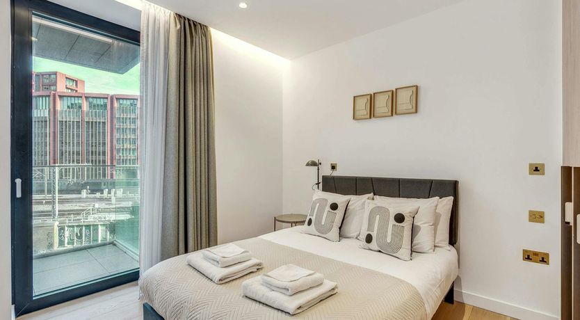 Photo of The King's Cross Crown