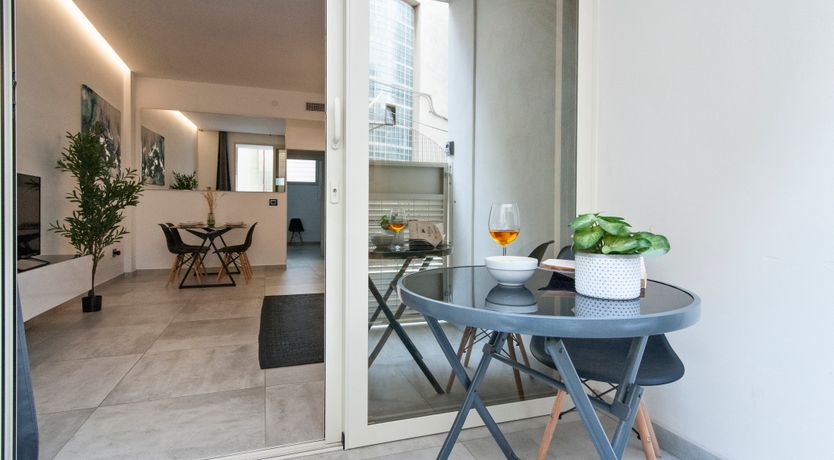 Photo of Golden Gateway