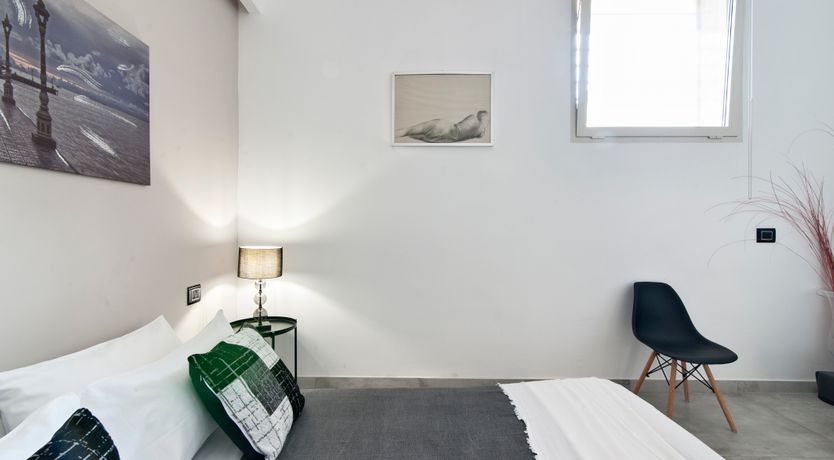 Photo of Golden Gateway