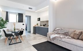 Photo of Golden Gateway