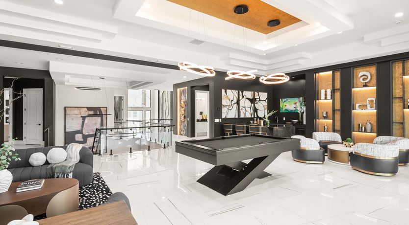 Photo of Putter & Pause