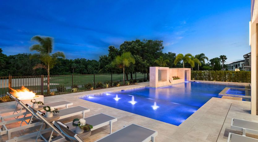 Photo of Putter & Pause