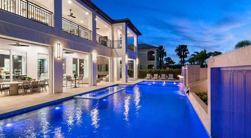 Photo of Putter & Pause