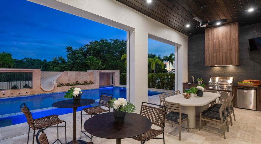 Photo of Putter & Pause