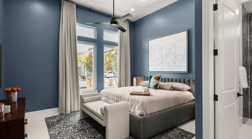 Photo of Putter & Pause