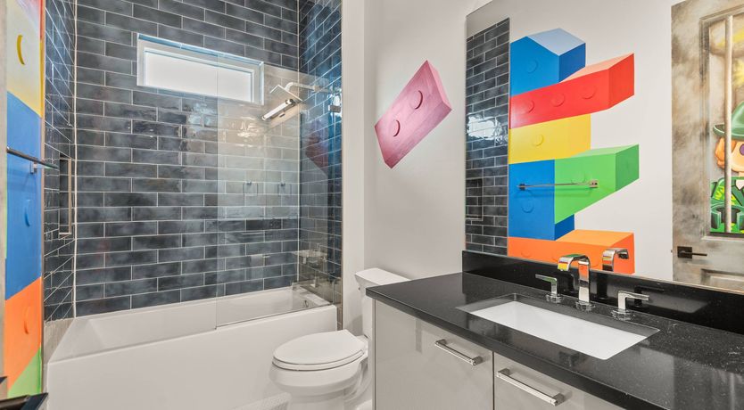 Photo of Putter & Pause