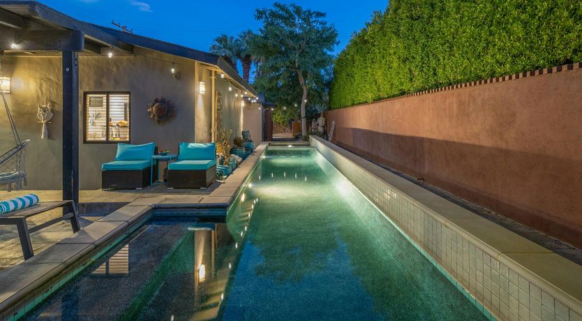 Photo of Mountain Horizon