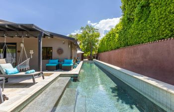 Mountain Horizon Holiday Home