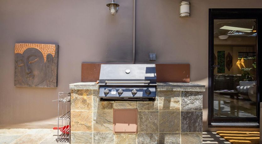 Photo of Mountain Horizon