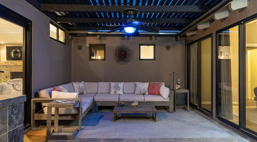 Photo of Mountain Horizon