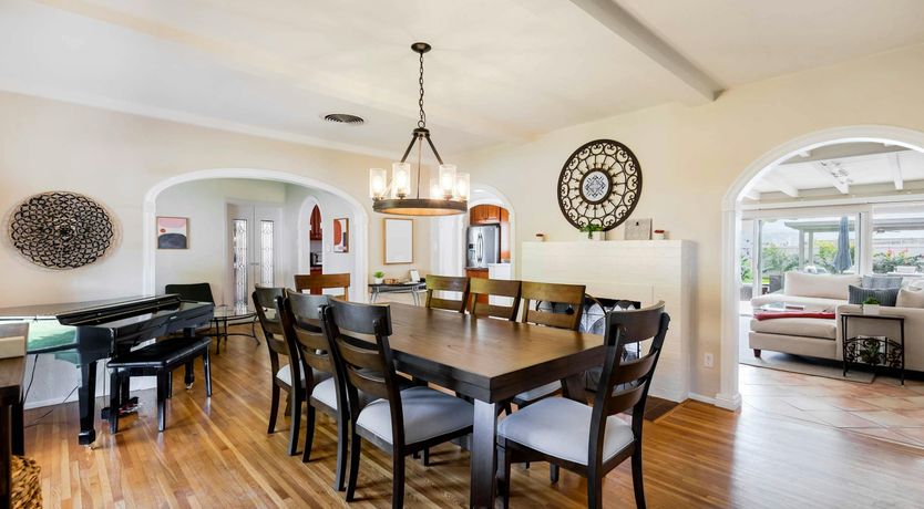 Photo of Silver Screen Villa