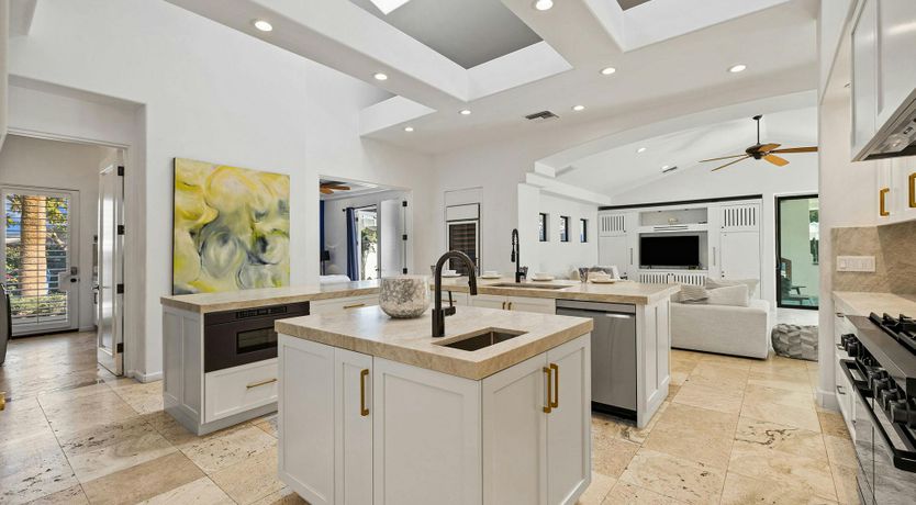 Photo of Desert Mountain Vista