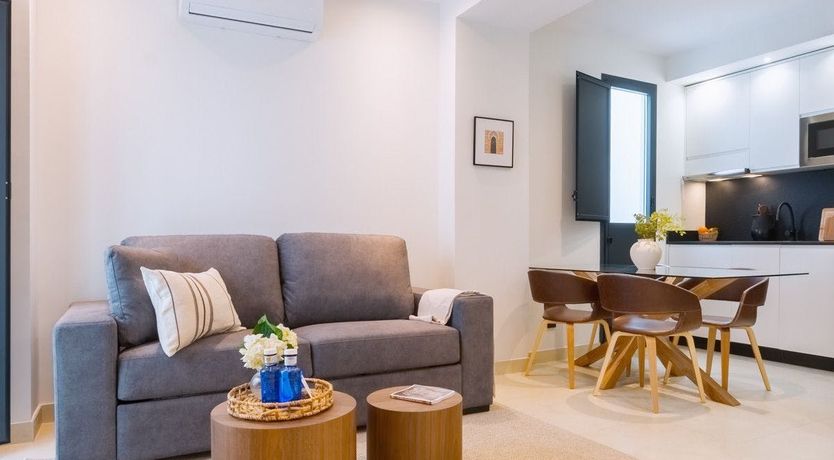 Photo of The Polished Jewel